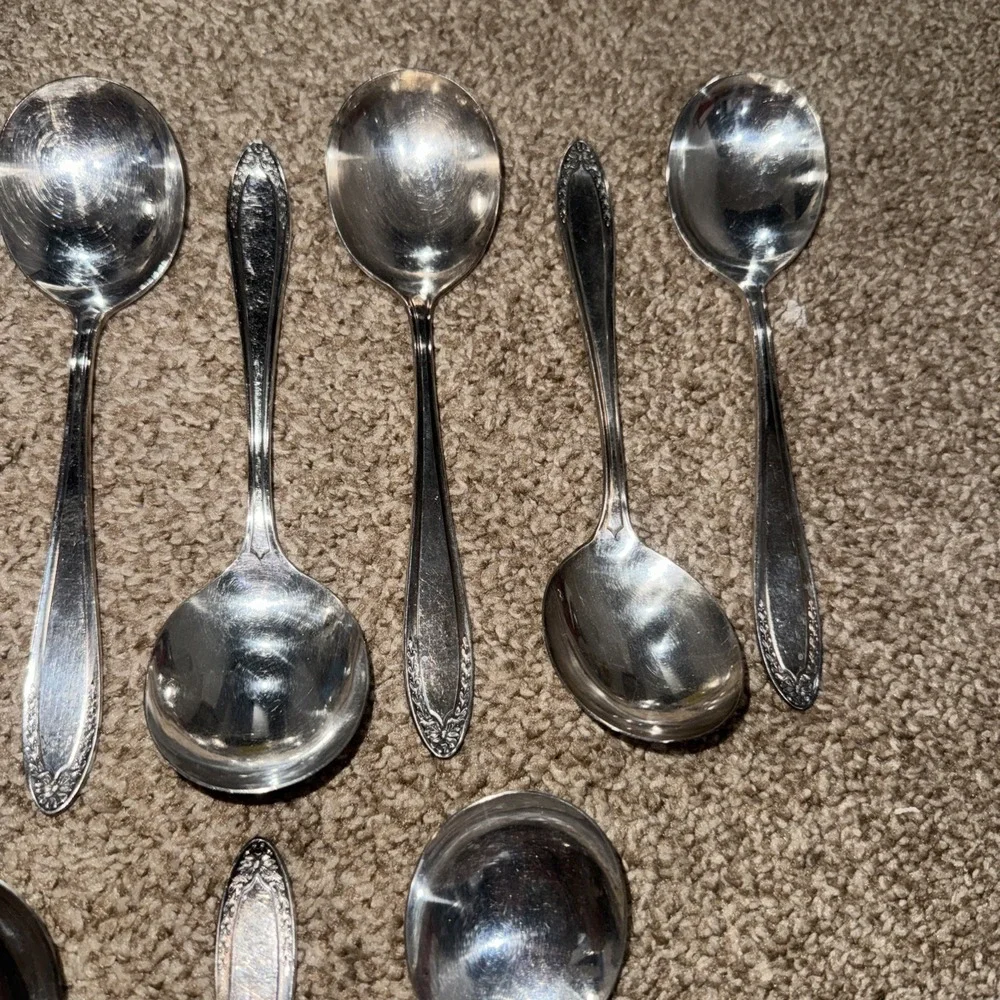 Lot Of 10 Oneida Community Par Plate Bridal Wreath 1915 Silverware Soup Spoons